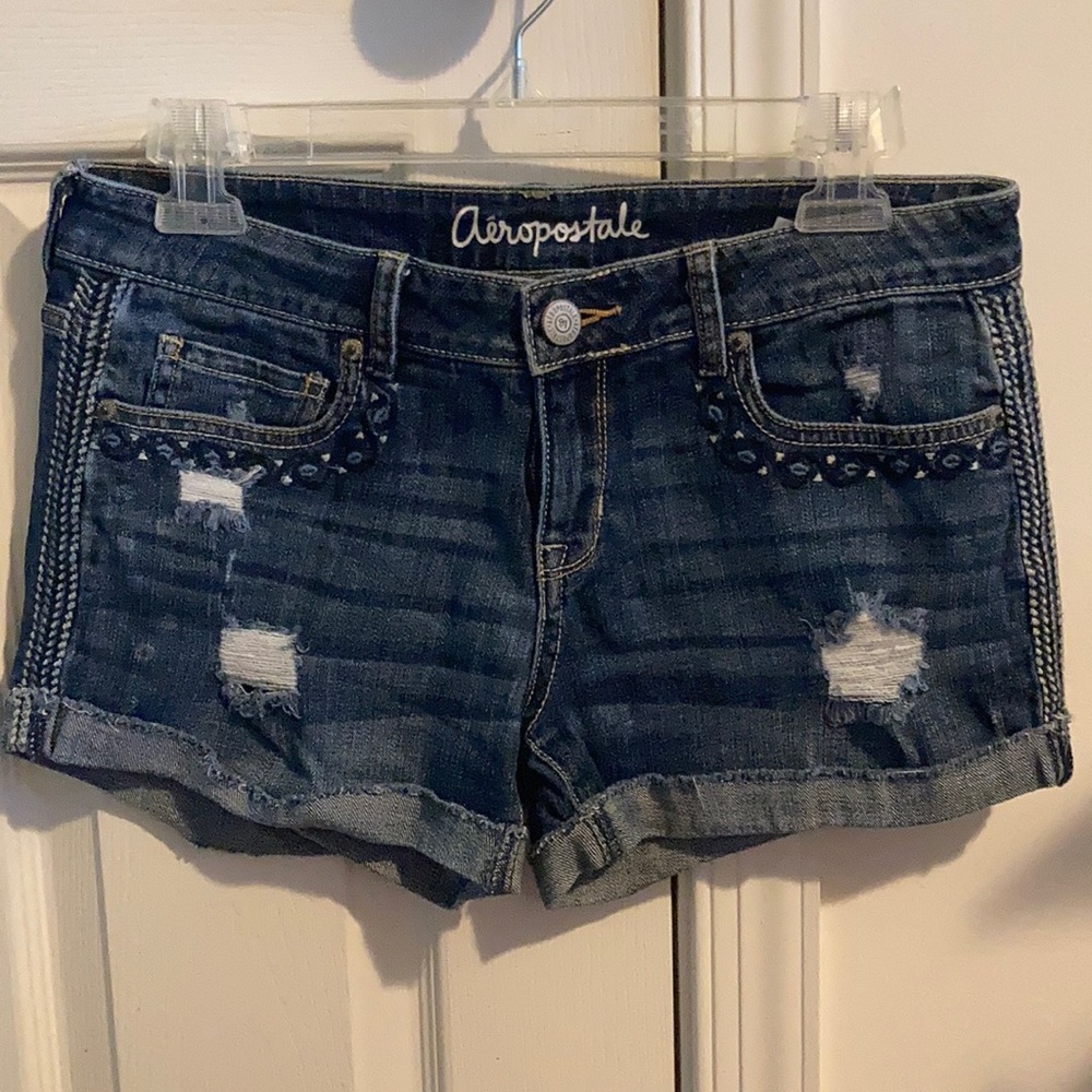🟨🟨 Aeropostale Women’s Midi Jean Shorts - Size 6